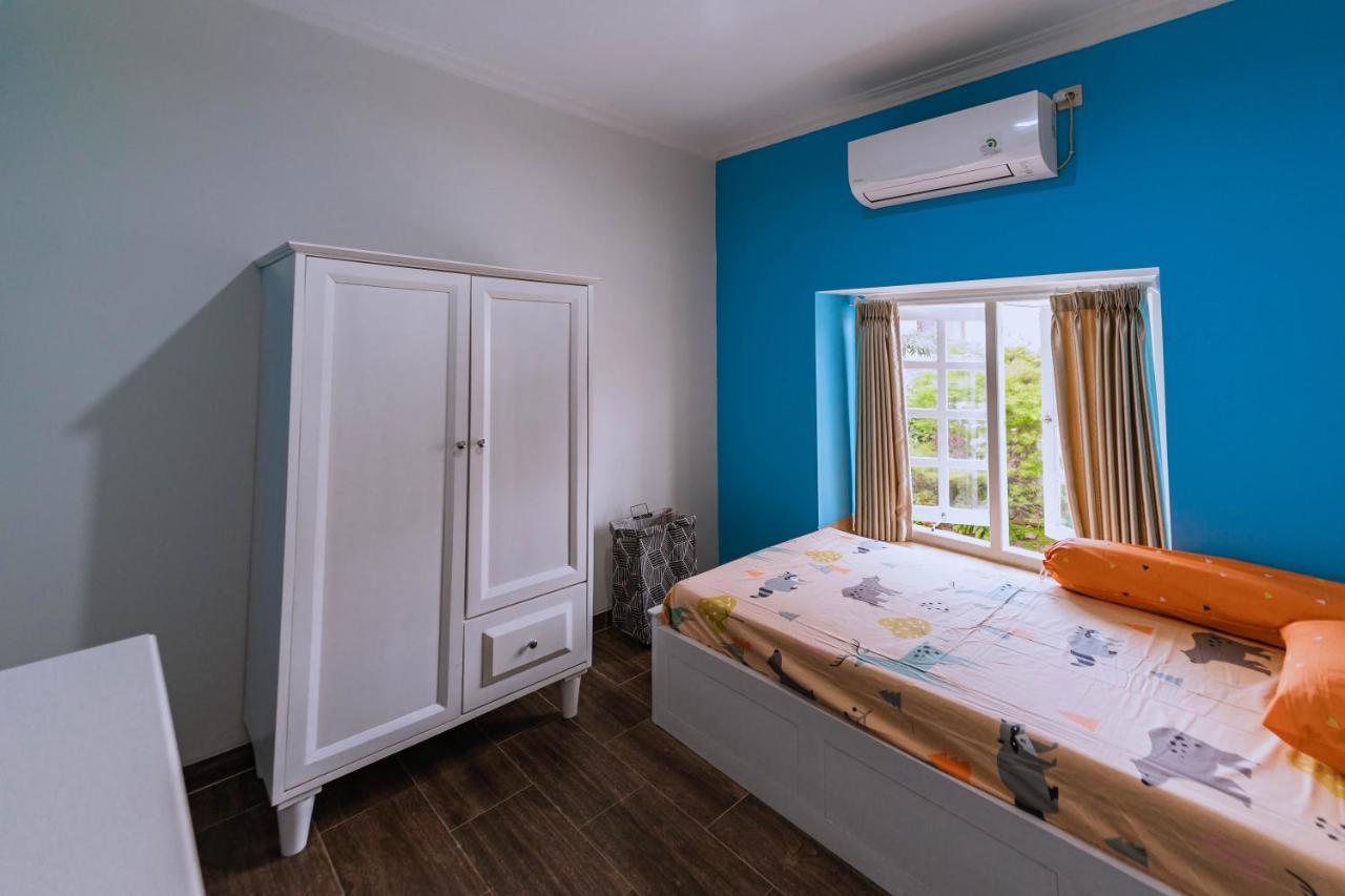 Casa De Louvre 3 Hostel Pakem Εξωτερικό φωτογραφία